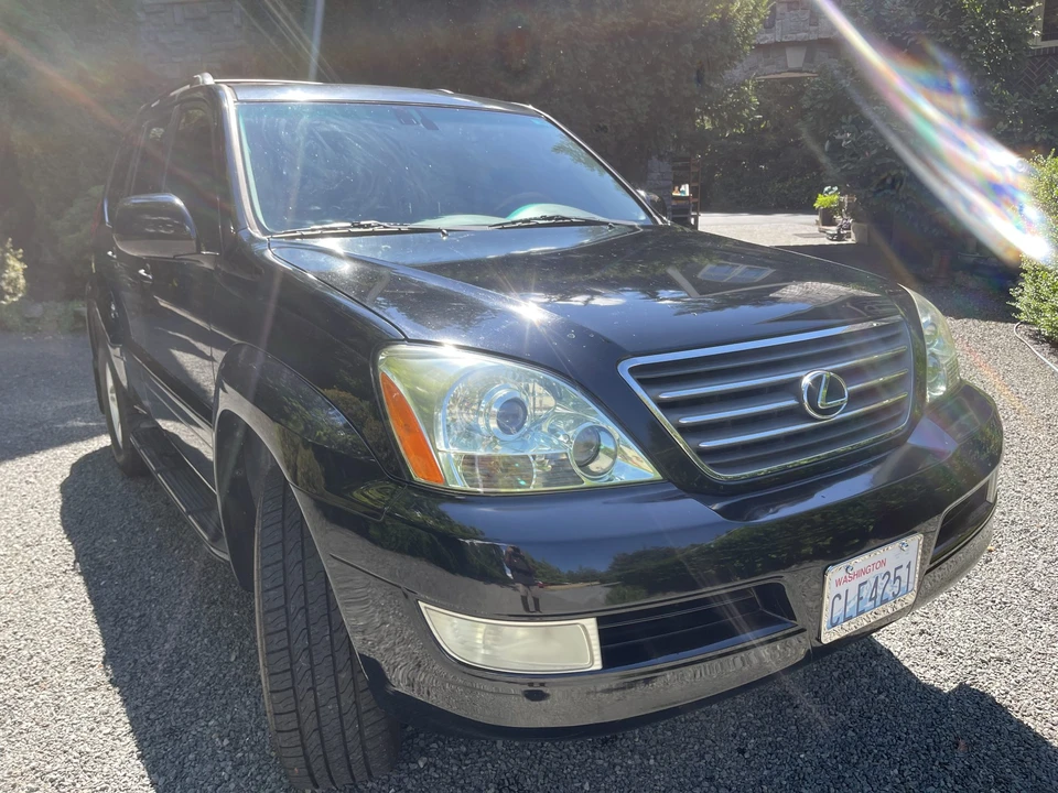 2004 Lexus GX 1st Gen - Image 3 of 31