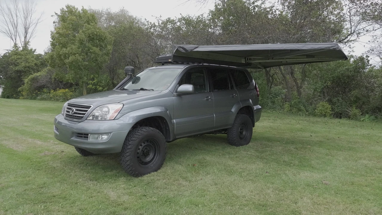 2004 Lexus GX 1st Gen - Image 5 of 31