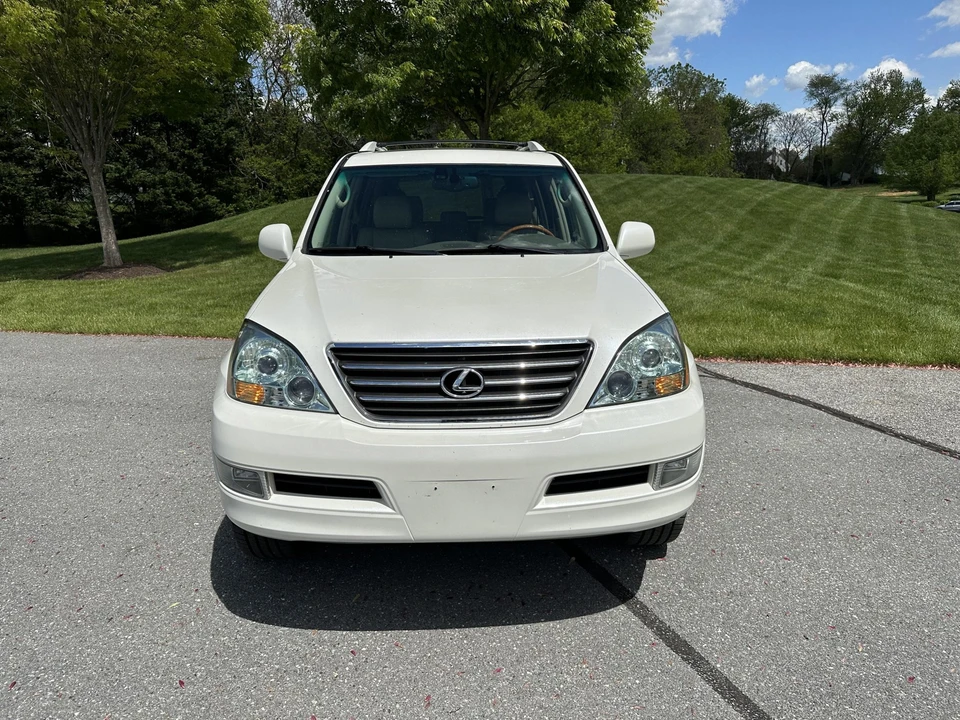 2004 Lexus GX 1st Gen - Image 6 of 31