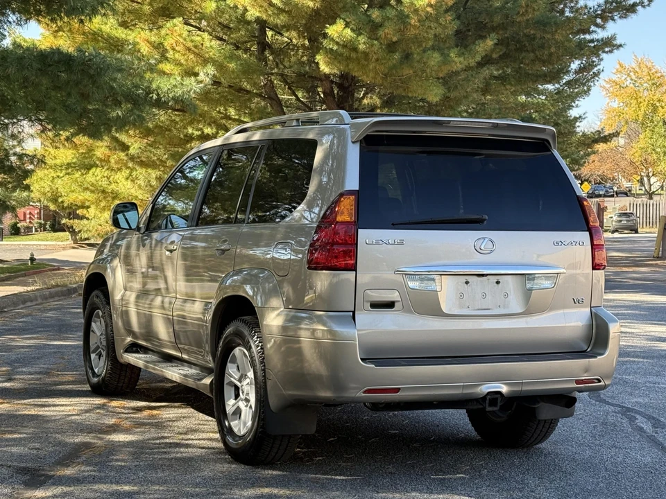 2004 Lexus GX 1st Gen - Image 14 of 31