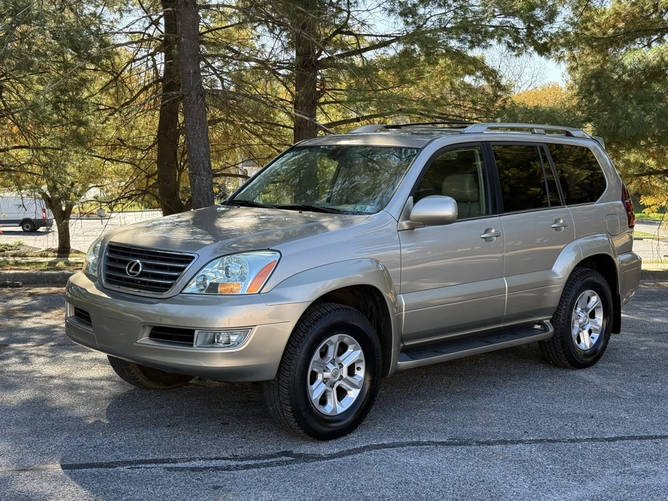 2004 Lexus GX 1st Gen - Image 4 of 31