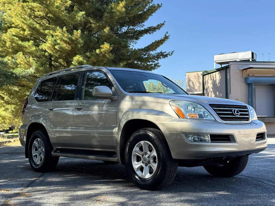 2004 Lexus GX 1st Gen - Image 31 of 31