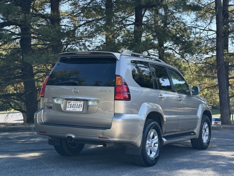 2004 Lexus GX 1st Gen - Image 21 of 31