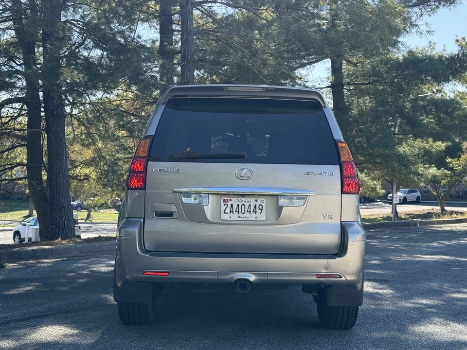 2004 Lexus GX 1st Gen - Image 16 of 31