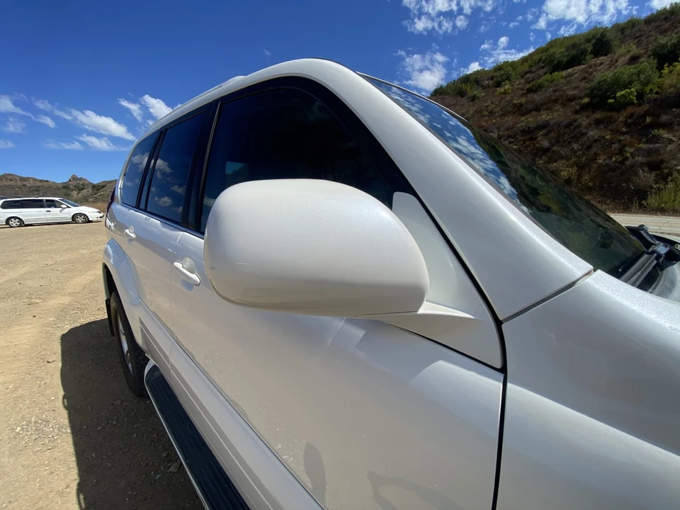 2004 Lexus GX 1st Gen - Image 25 of 31