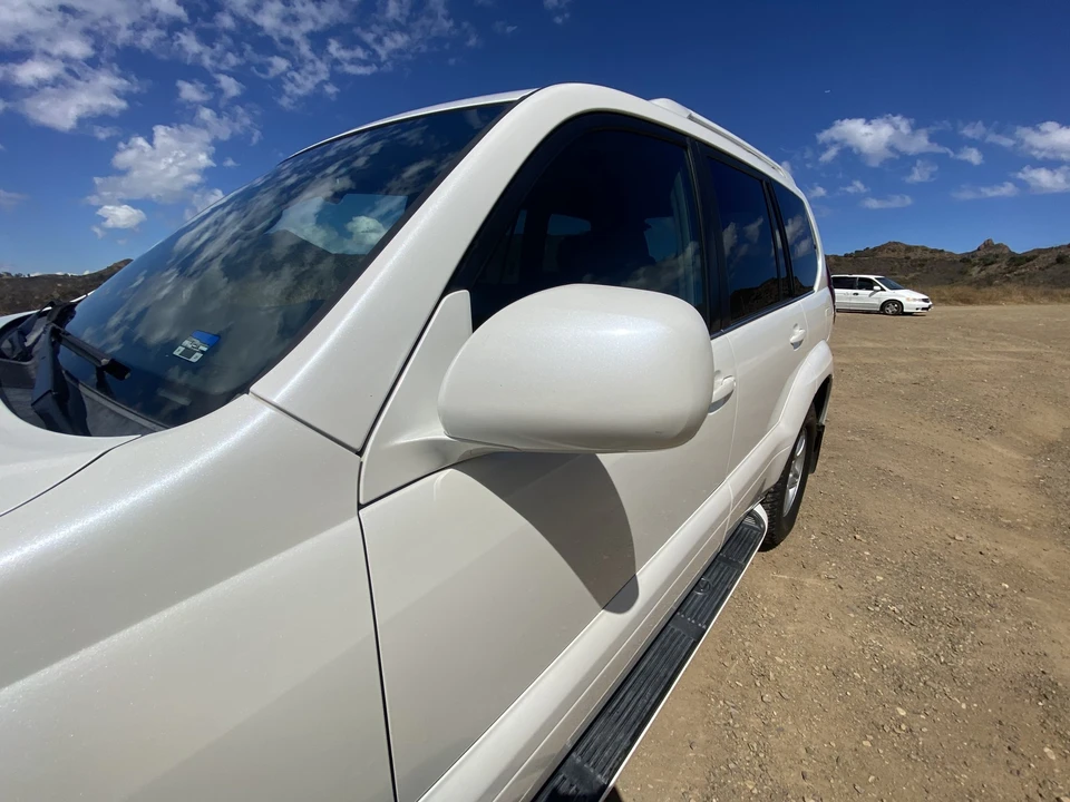 2004 Lexus GX 1st Gen - Image 26 of 31