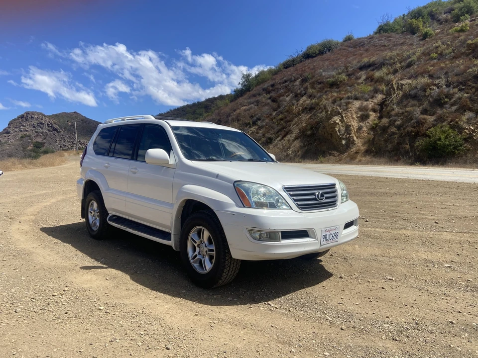 2004 Lexus GX 1st Gen - Image 6 of 31
