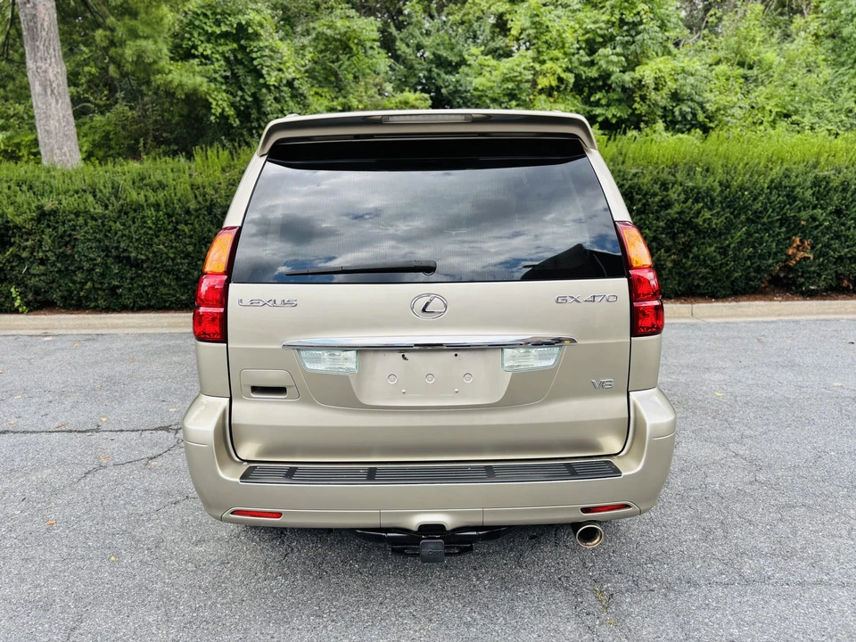 2004 Lexus GX 1st Gen - Image 27 of 31