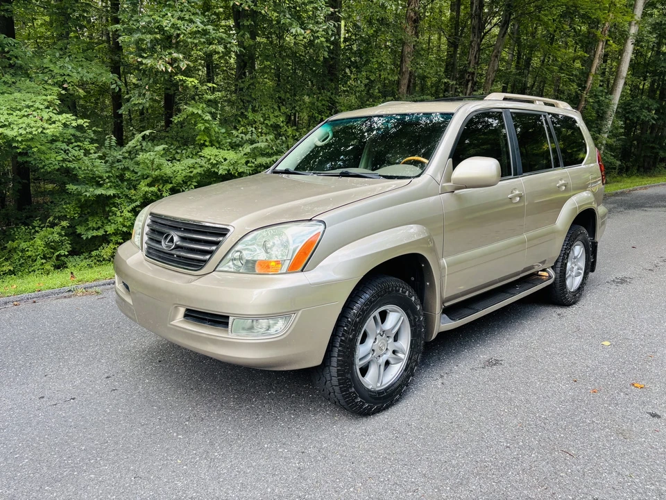 2004 Lexus GX 1st Gen - Image 7 of 31