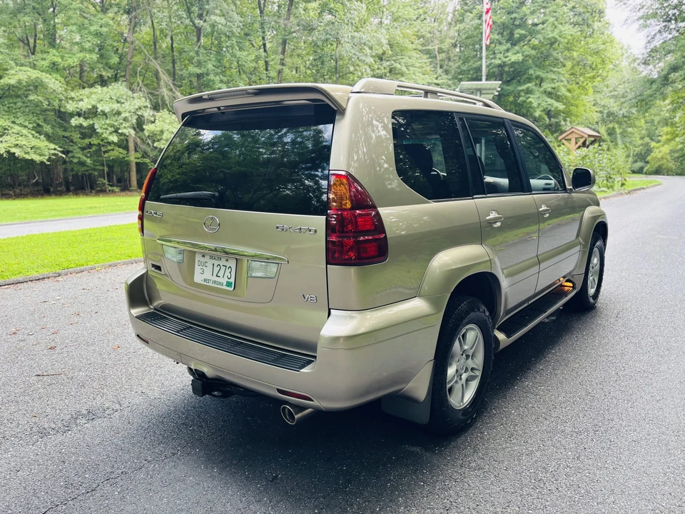 2004 Lexus GX 1st Gen - Image 31 of 31