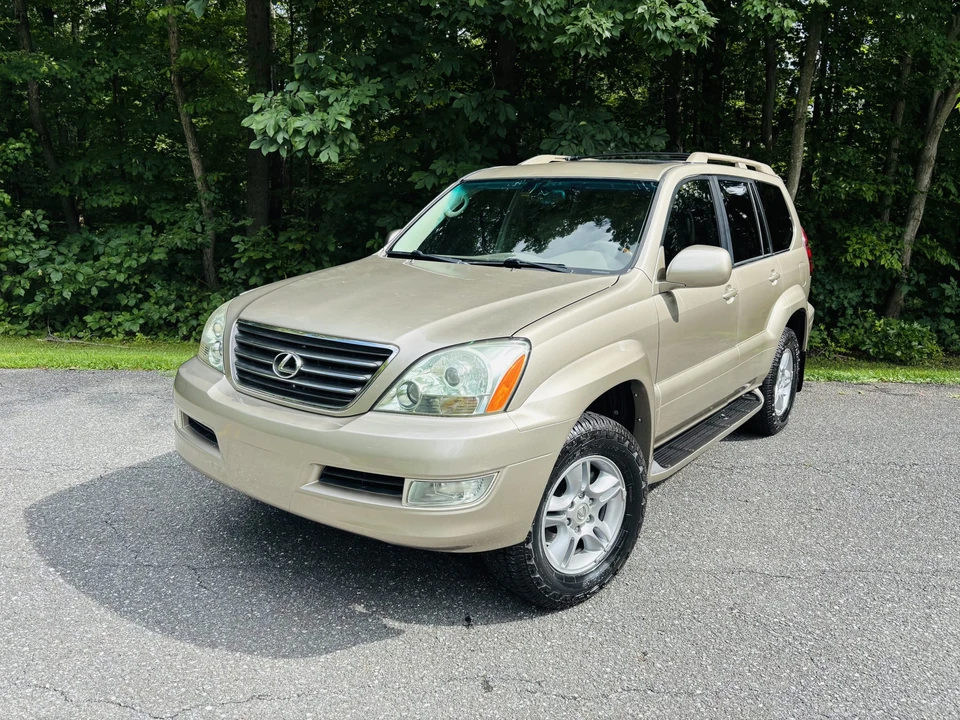 2004 Lexus GX 1st Gen - Image 5 of 31
