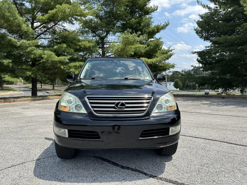 2004 Lexus GX 1st Gen - Image 9 of 31