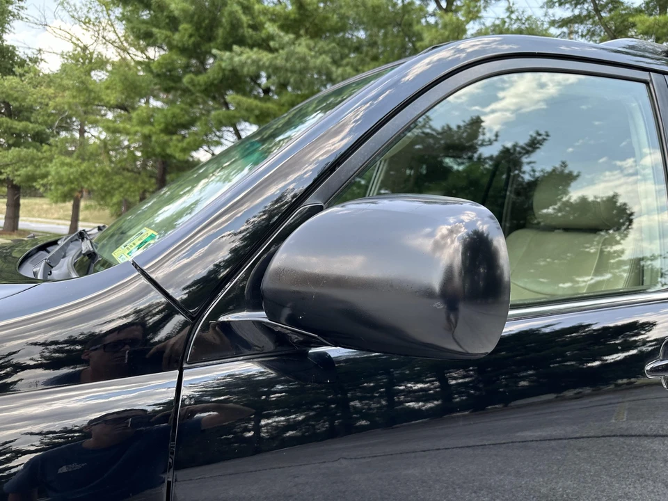 2004 Lexus GX 1st Gen - Image 26 of 31