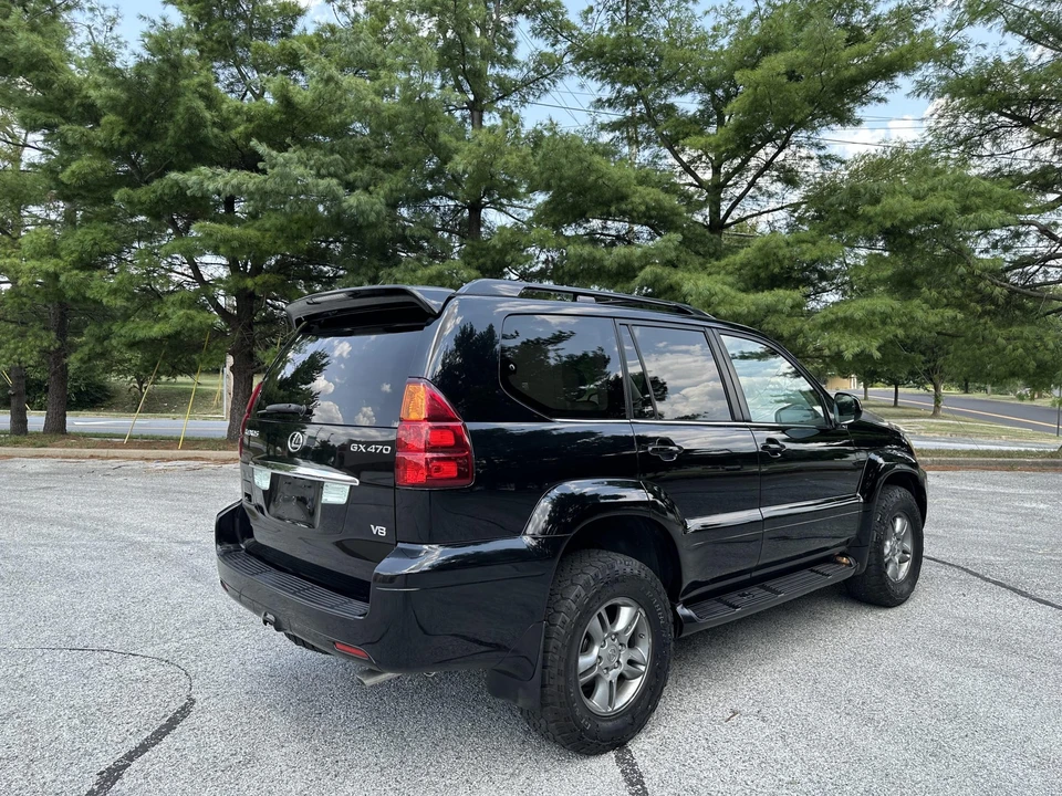 2004 Lexus GX 1st Gen - Image 13 of 31