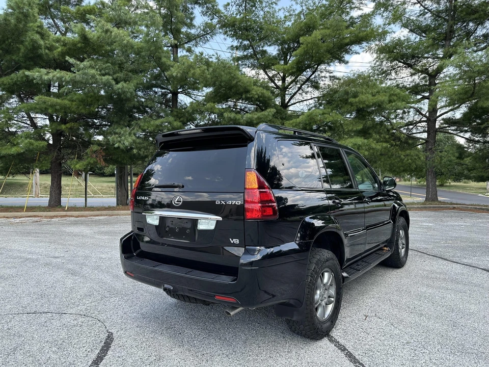 2004 Lexus GX 1st Gen - Image 13 of 31
