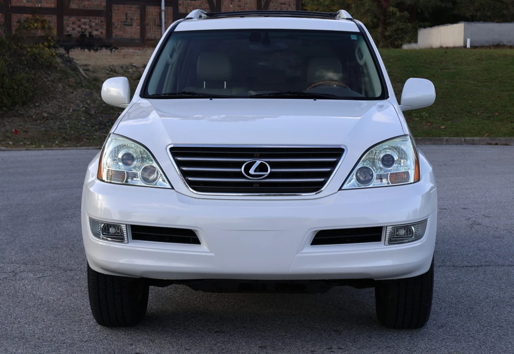 2004 Lexus GX 1st Gen - Image 3 of 31