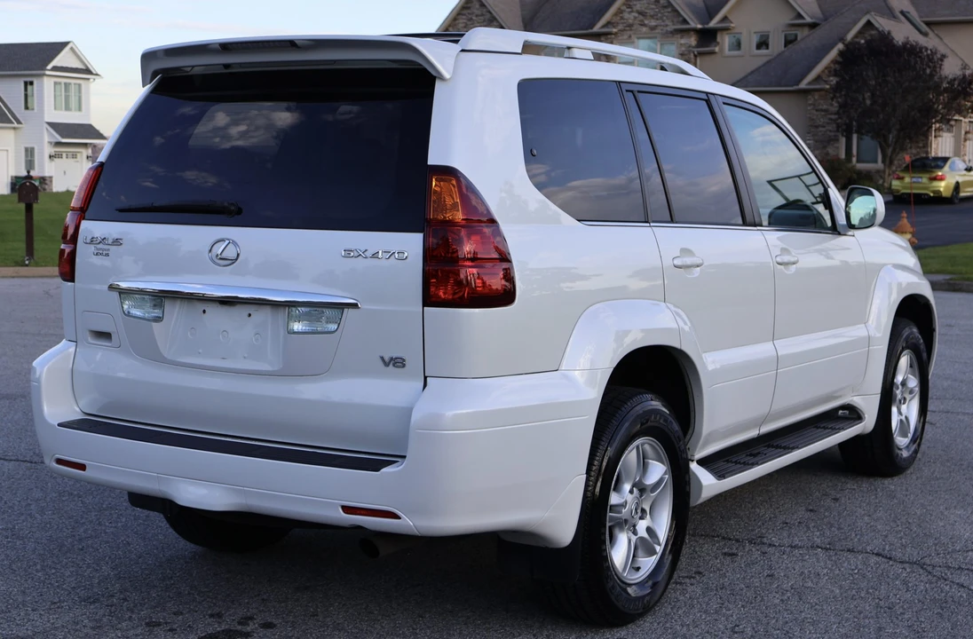 2004 Lexus GX 1st Gen - Image 8 of 31