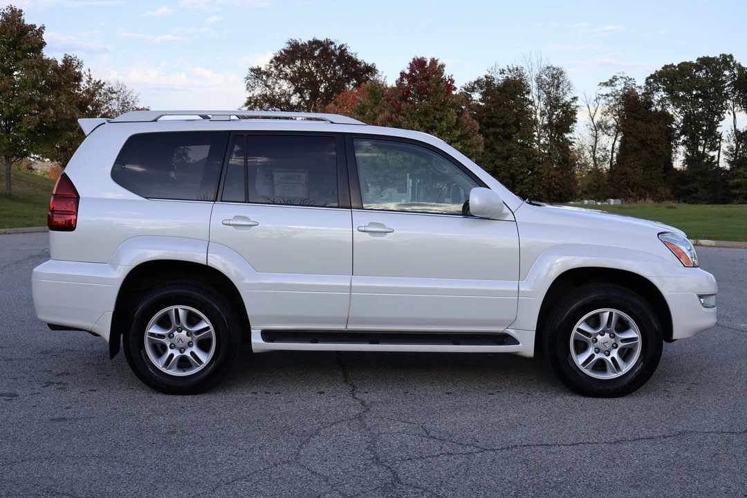 2004 Lexus GX 1st Gen - Image 6 of 31