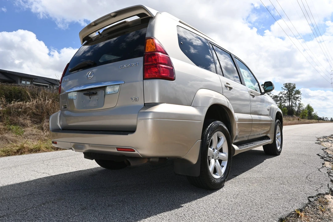 2004 Lexus GX 1st Gen - Image 30 of 31