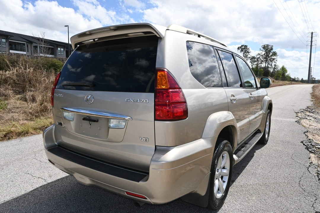 2004 Lexus GX 1st Gen - Image 31 of 31