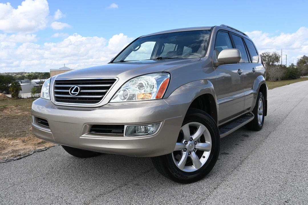 2004 Lexus GX 1st Gen - Image 7 of 31