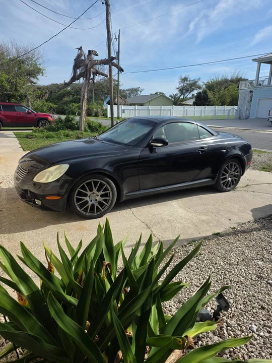 2004 Lexus SC430 - Image 2 of 5