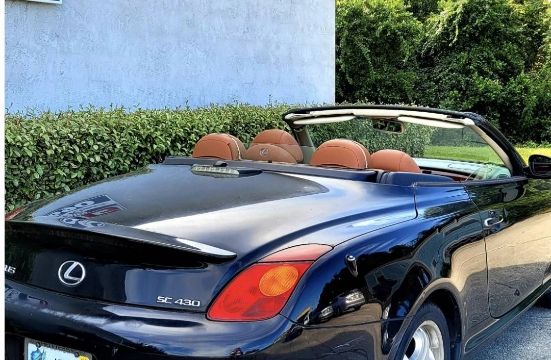 2004 Lexus SC430 - Image 5 of 5