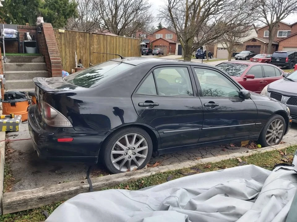 2004 Lexus IS 1st Gen - Image 4 of 8