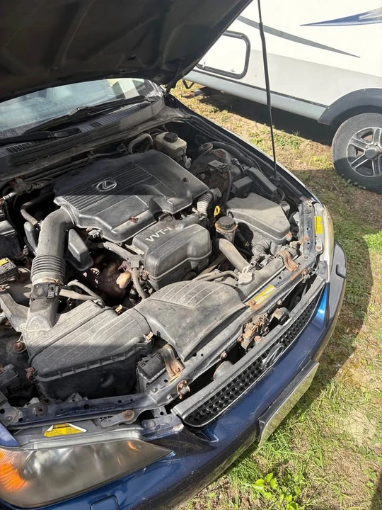 2004 Lexus IS 1st Gen - Image 5 of 6