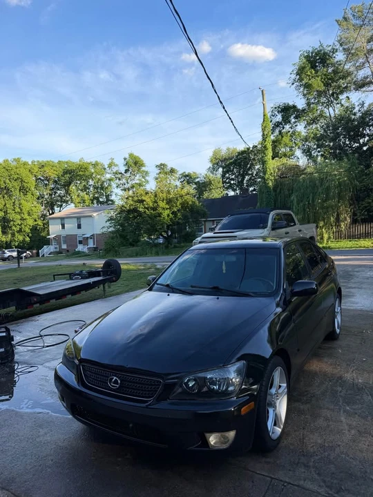2004 Lexus IS 1st Gen - Image 6 of 8