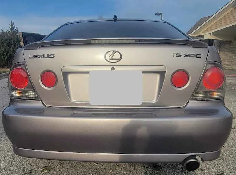 2004 Lexus IS 1st Gen - Image 5 of 20