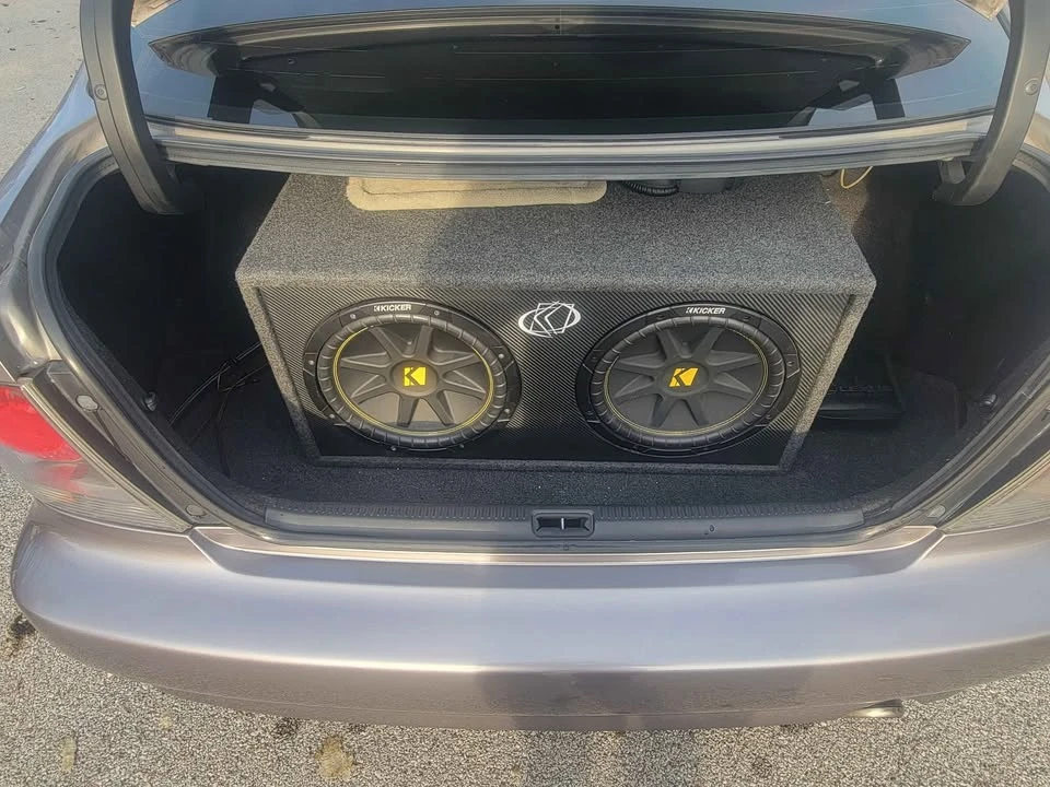 2004 Lexus IS 1st Gen - Image 19 of 20