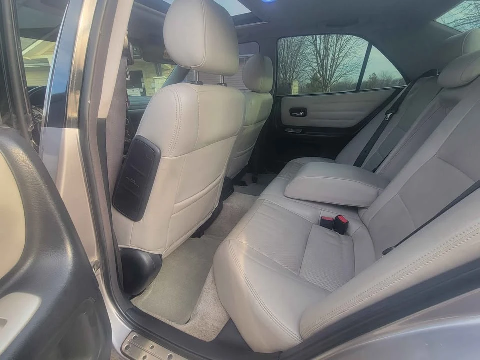 2004 Lexus IS 1st Gen - Image 13 of 20
