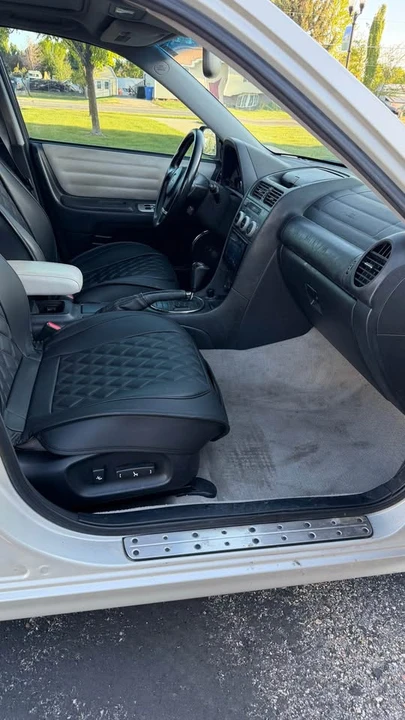 2004 Lexus IS 1st Gen - Image 17 of 20