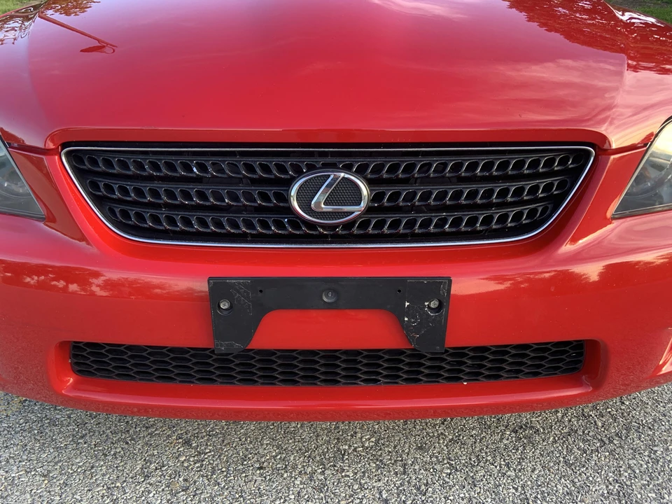 2004 Lexus IS 1st Gen - Image 20 of 31