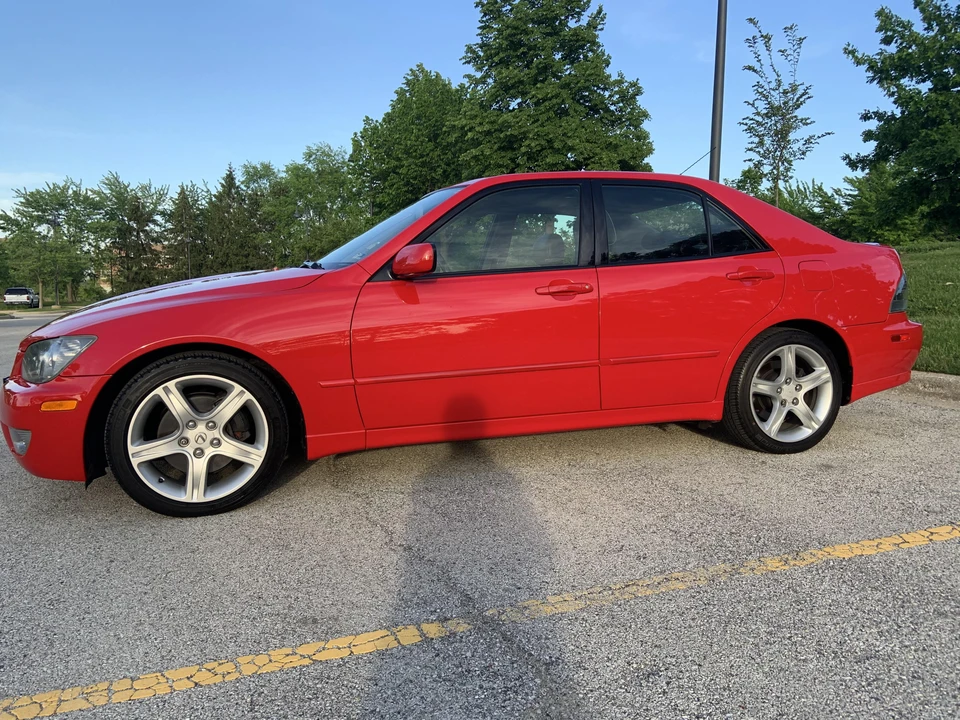 2004 Lexus IS 1st Gen - Image 8 of 31