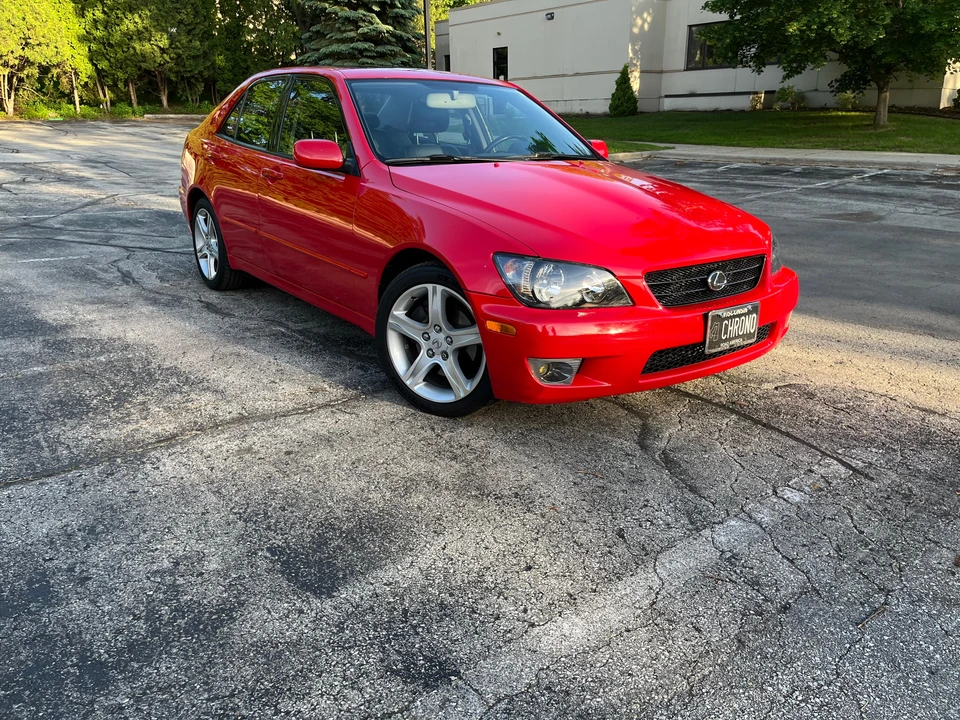 2004 Lexus IS 1st Gen - Image 22 of 31