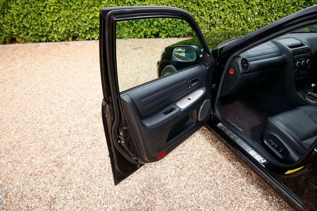 2004 Lexus IS 1st Gen - Image 28 of 30