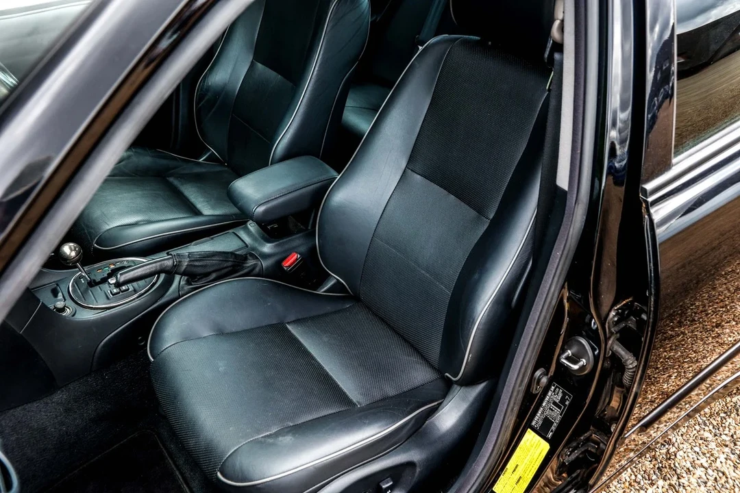 2004 Lexus IS 1st Gen - Image 13 of 30