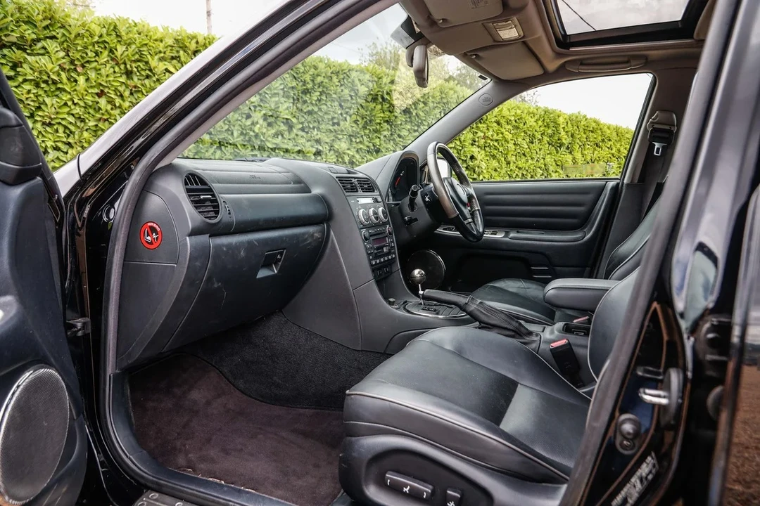 2004 Lexus IS 1st Gen - Image 15 of 30