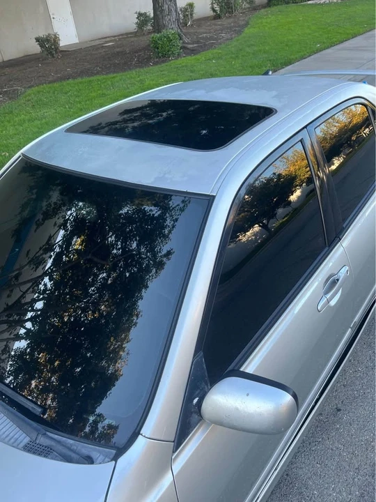 2004 Lexus IS 1st Gen - Image 16 of 18