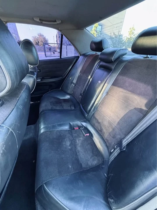 2004 Lexus IS 1st Gen - Image 7 of 12