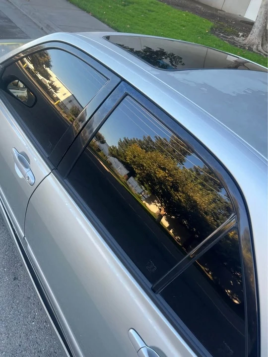 2004 Lexus IS 1st Gen - Image 15 of 18