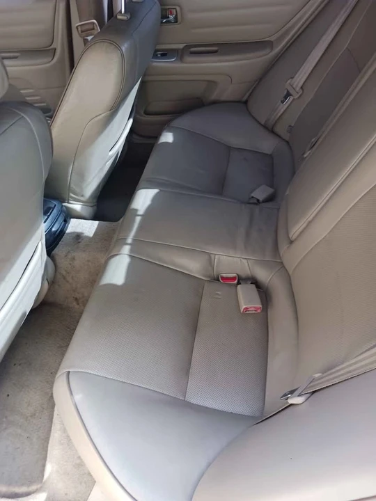 2004 Lexus IS 1st Gen - Image 7 of 11