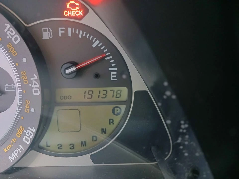 2004 Lexus IS 1st Gen - Image 10 of 11