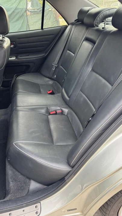 2004 Lexus IS 1st Gen - Image 8 of 19