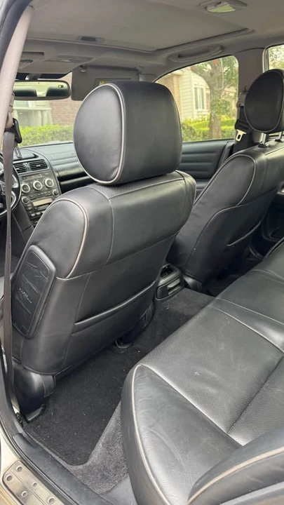 2004 Lexus IS 1st Gen - Image 15 of 19