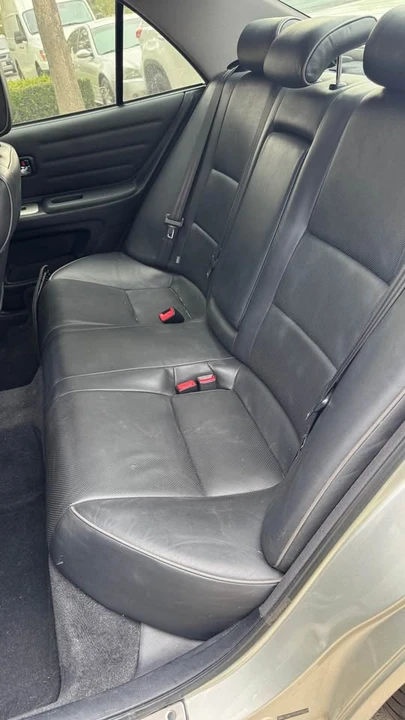 2004 Lexus IS 1st Gen - Image 16 of 19