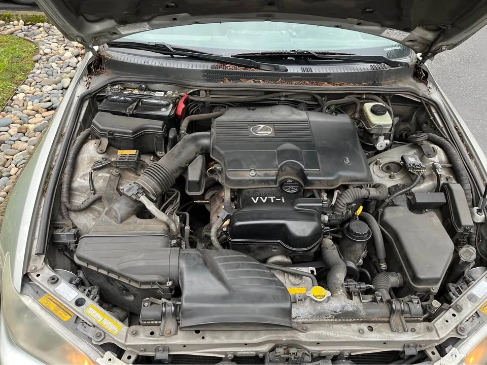 2004 Lexus IS 1st Gen - Image 13 of 13