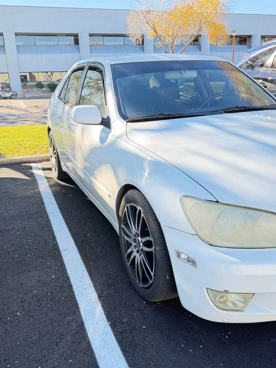 2004 Lexus IS 1st Gen - Image 2 of 13